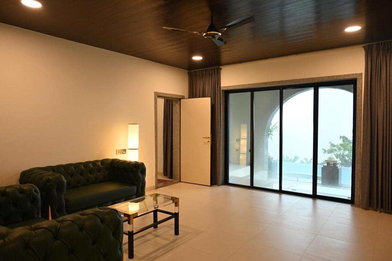 The Green Gate Resort Mulshi Екстериор снимка