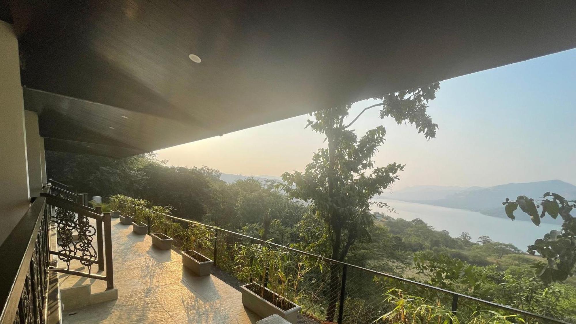 The Green Gate Resort Mulshi Екстериор снимка