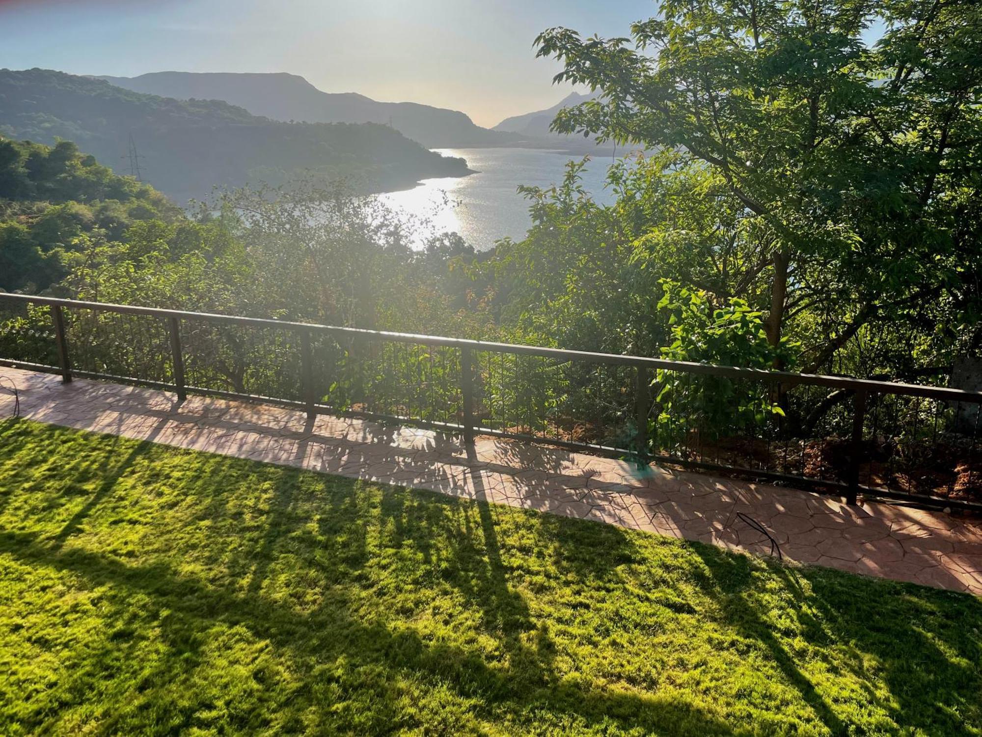 The Green Gate Resort Mulshi Екстериор снимка